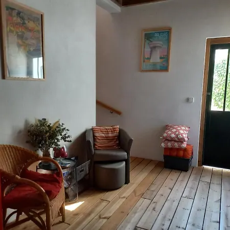 La Lagune Aux Oiseaux Bed & Breakfast *
