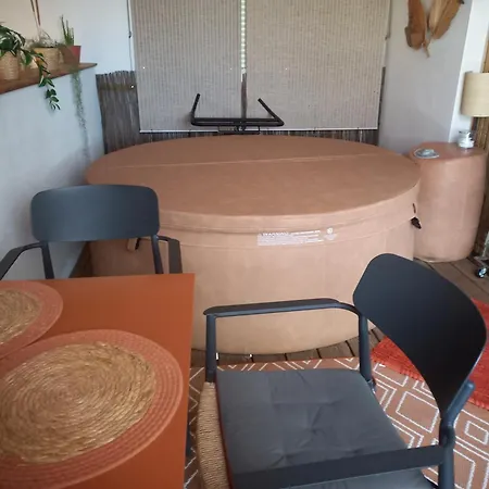 Alojamento de Acomodação e Pequeno-almoço La Lagune Aux Oiseaux 4*
