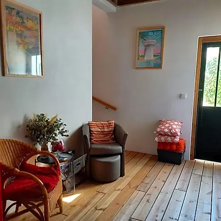 La Lagune Aux Oiseaux Nocleg ze śniadaniem 4*